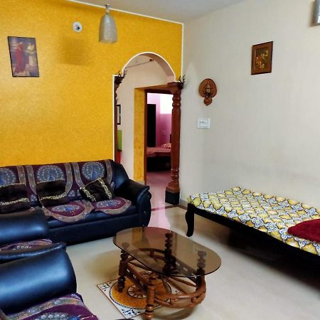 Maanyatha Home Stay Manipal Bagian luar foto