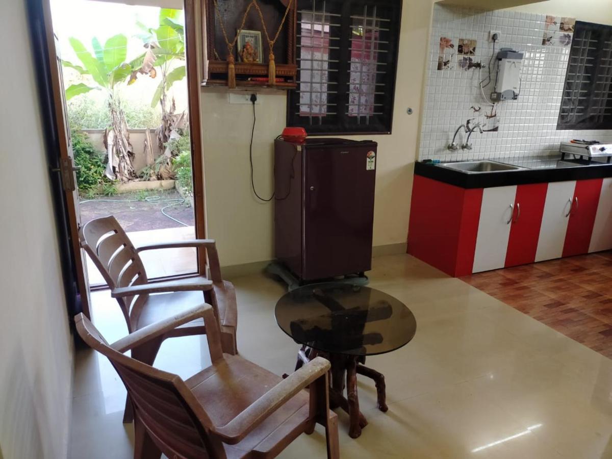 Maanyatha Home Stay Manipal Bagian luar foto