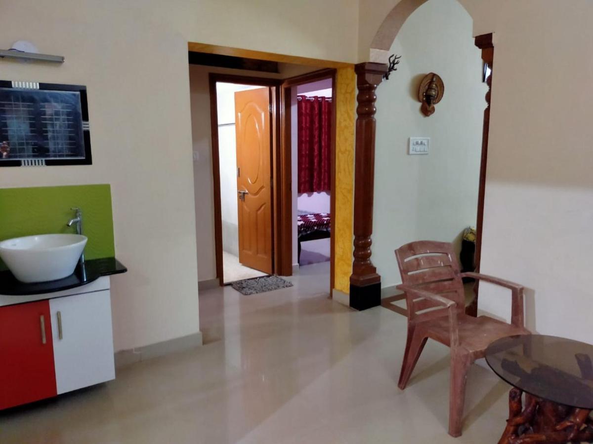 Maanyatha Home Stay Manipal Bagian luar foto