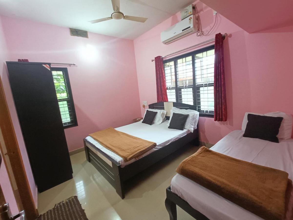 Maanyatha Home Stay Manipal Bagian luar foto