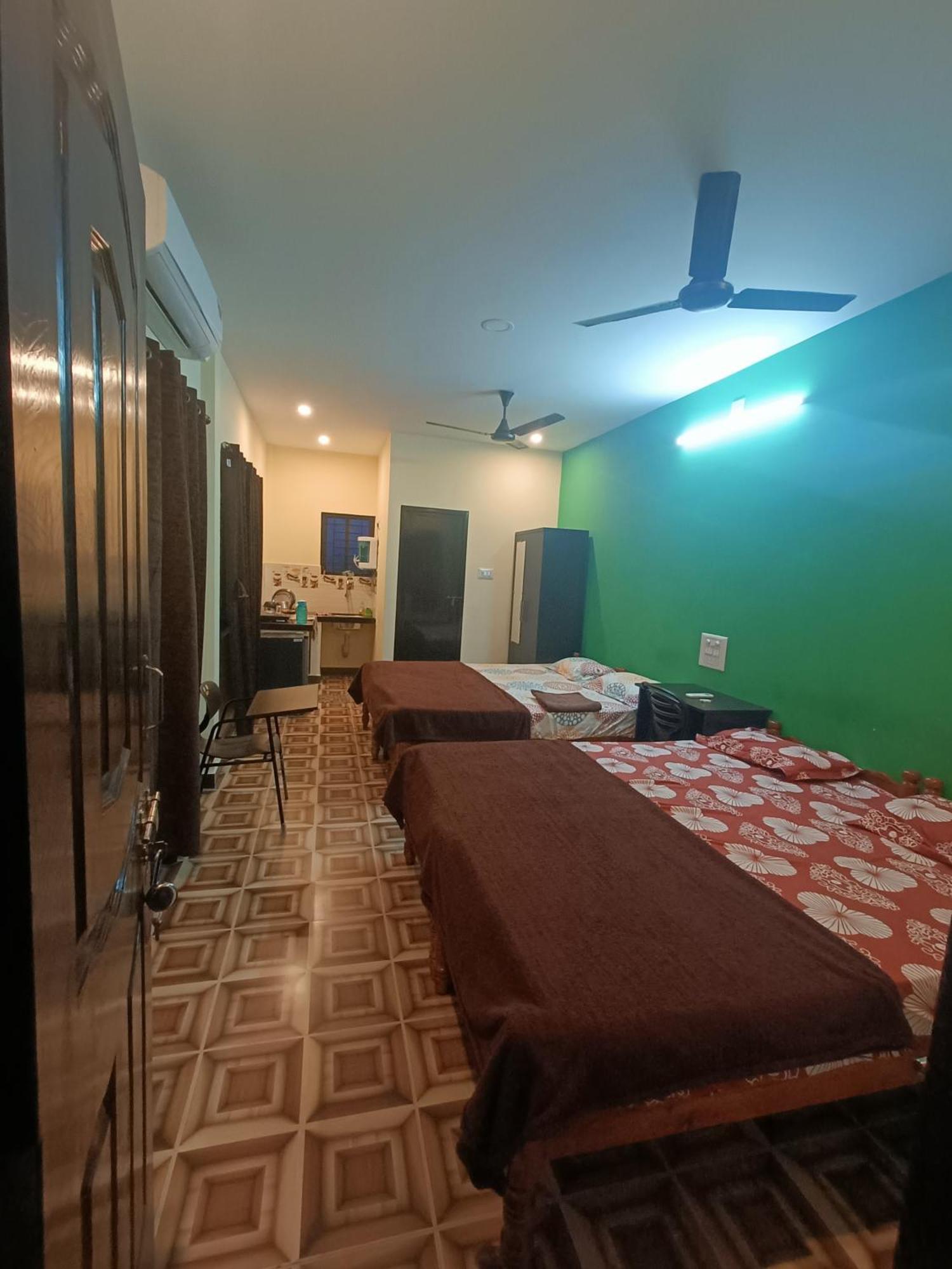 Maanyatha Home Stay Manipal Ruang foto